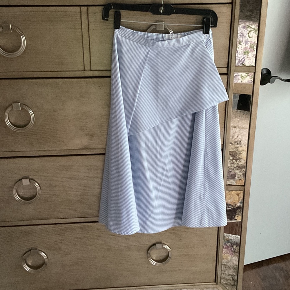Chic Light Blue Striped Midi Skirt,size S